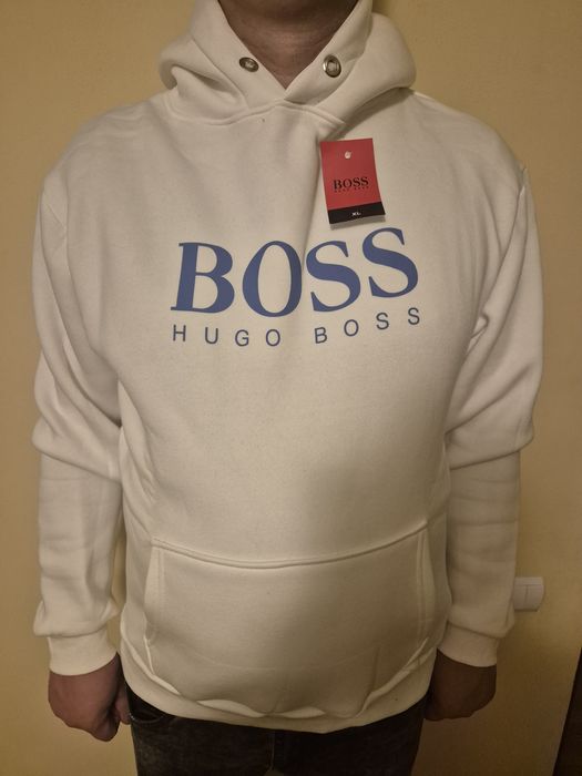 Nowe bluzy z kapturem