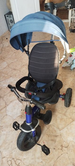 Велосипед с родительской ручкой