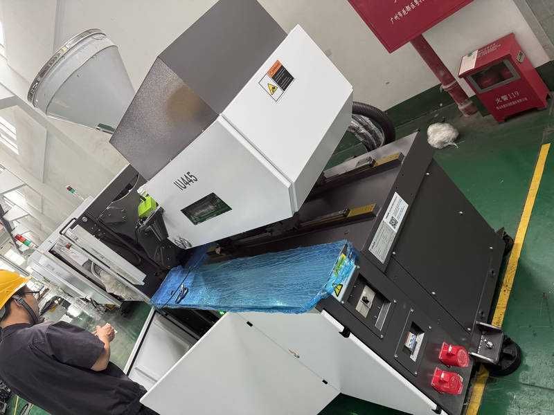 Термопластавтоматы Yizumi ,UN120A6, Электрический гидбрид СУПЕР ЦЕНА!!