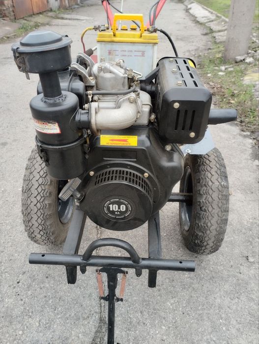 Мотоблок  фірми мотоблок