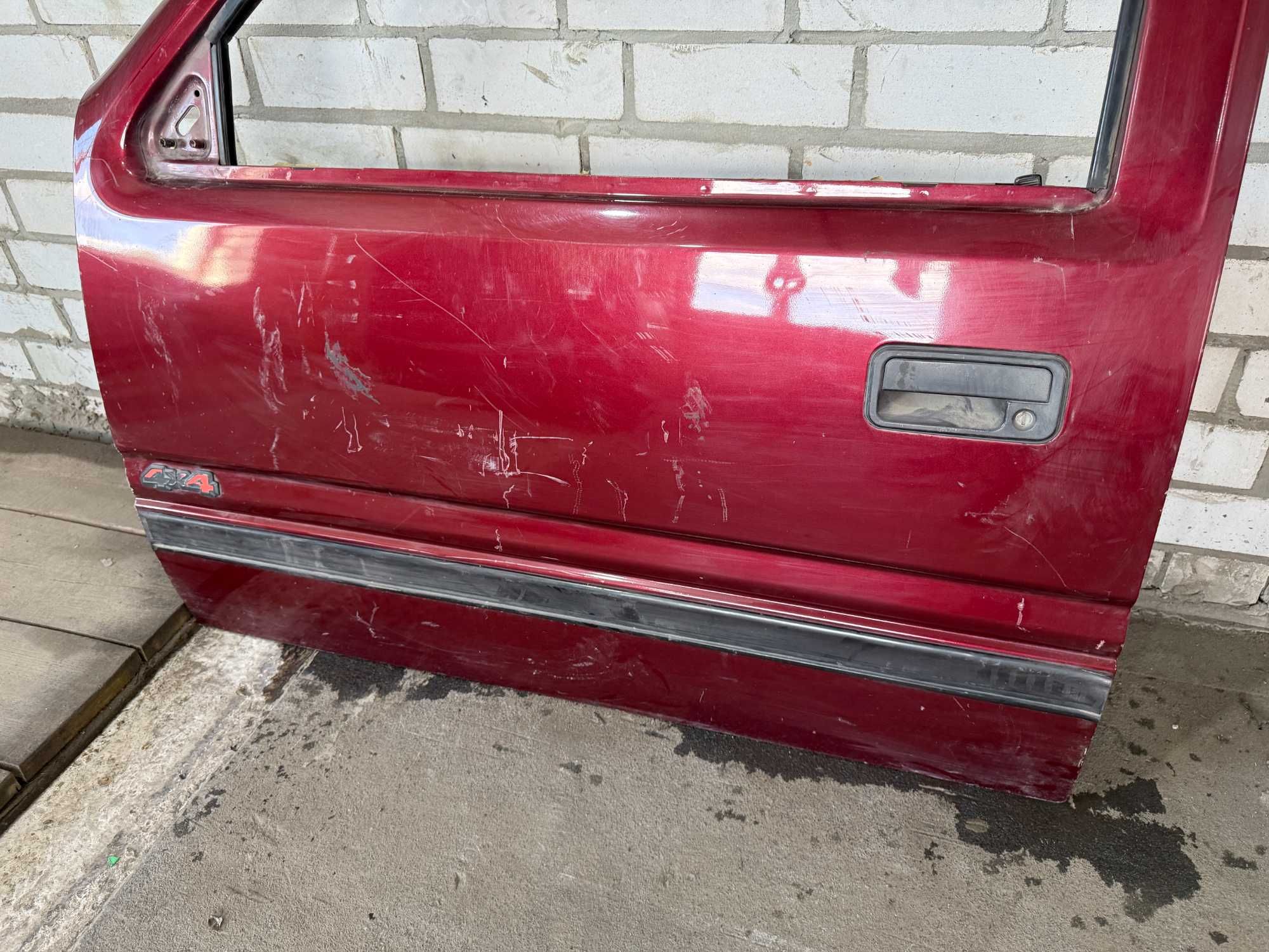Дверь передняя левая Opel Frontera A