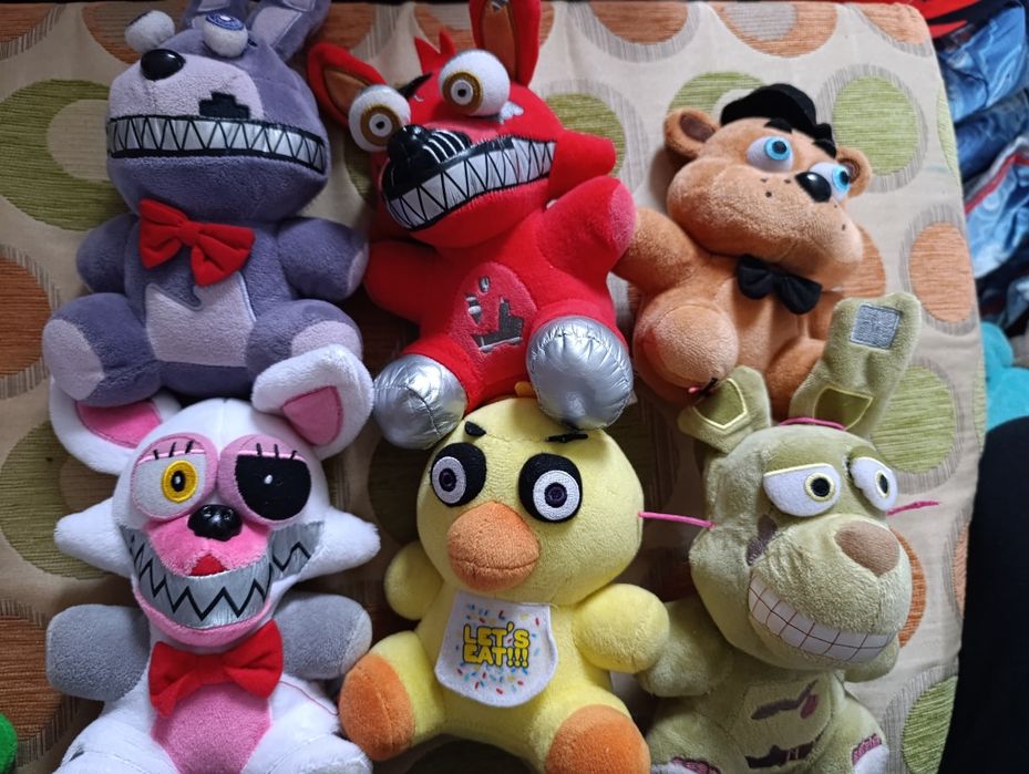 М'які іграшки 6 штук