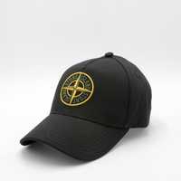 Кепка від Stone Island чорна