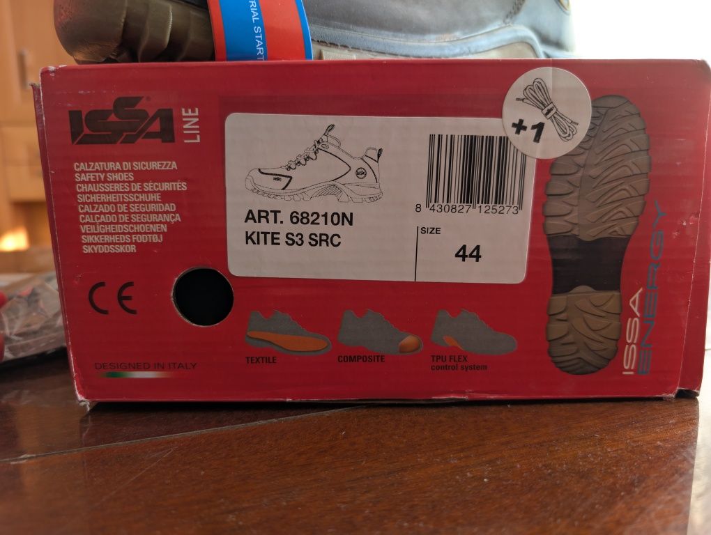 Buty robocze ISSA KITE S3 SRC r. 44