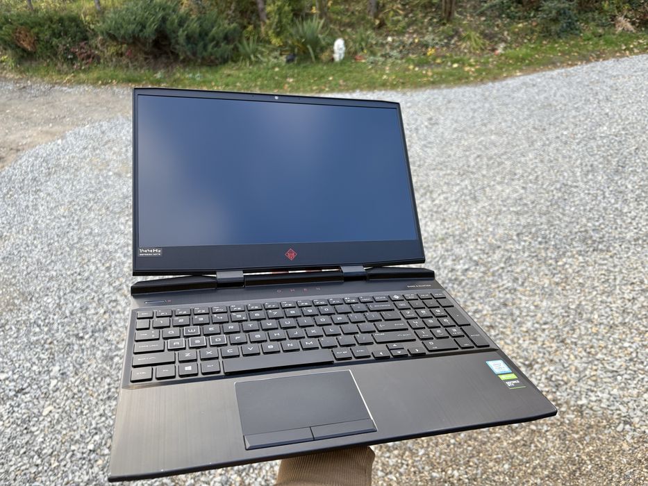 Hp Omen 15,6. I5 GTX 1650, 16GB ram