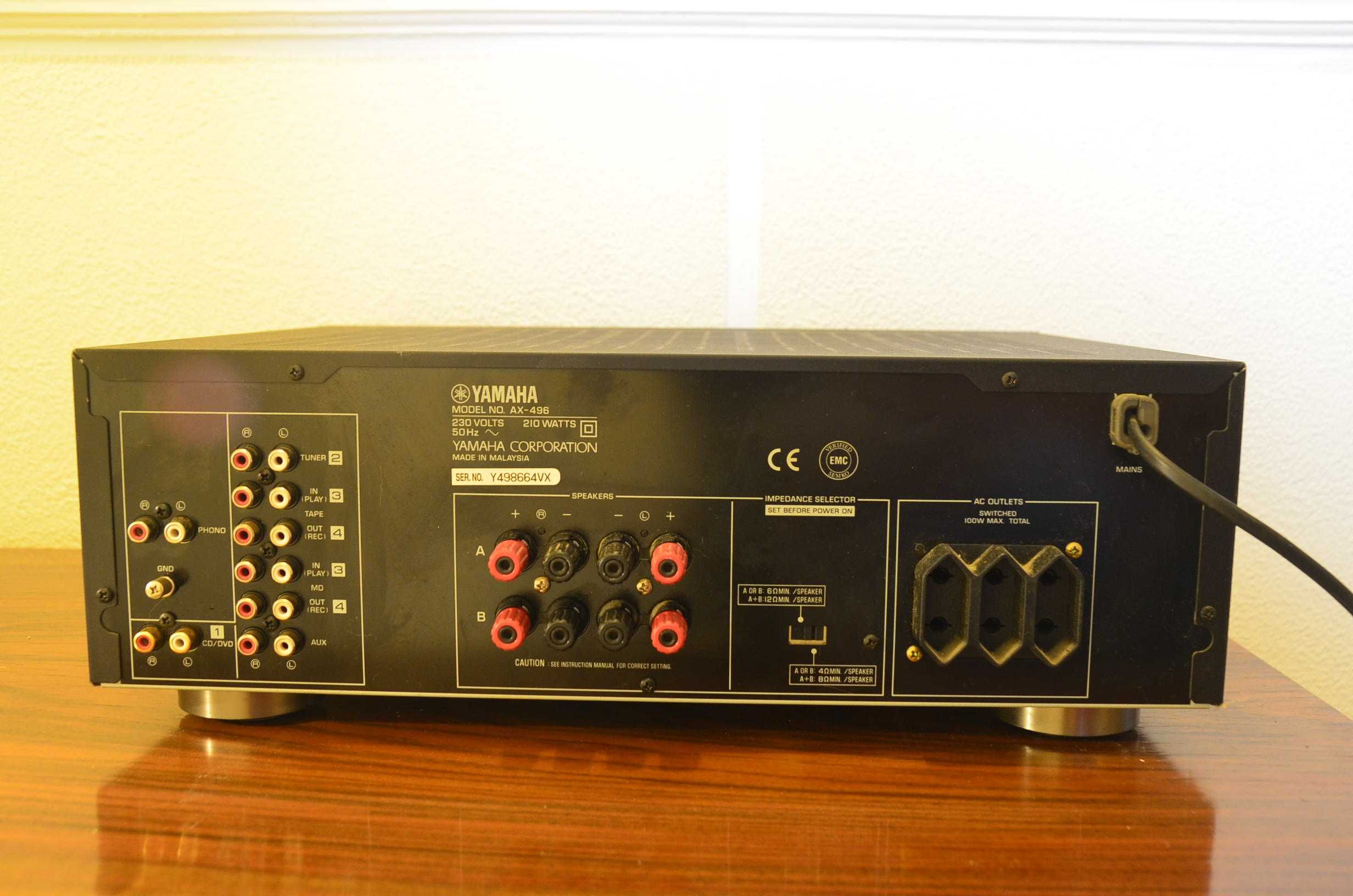 Amplificador Yamanha AX-496