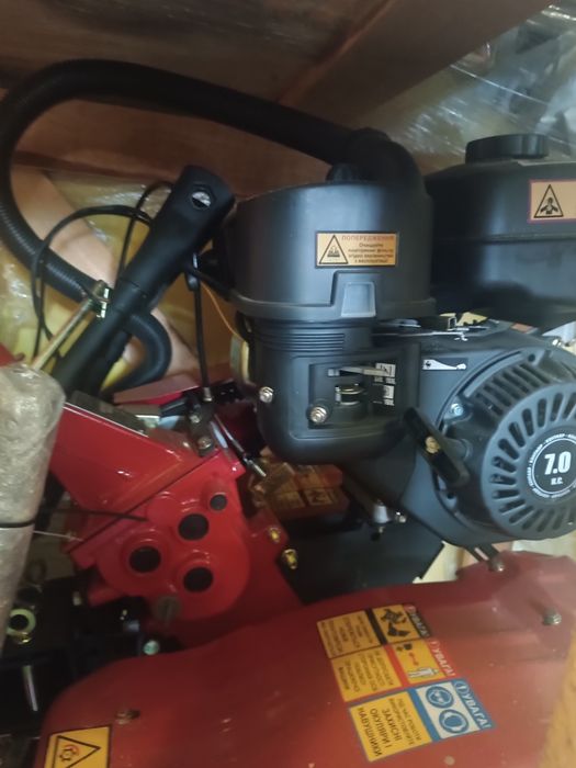 Продам мотоблок новий