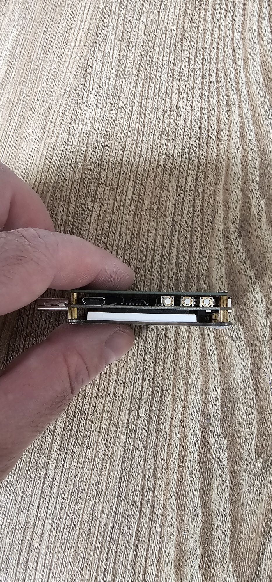 Тестер USB    FNIRSI  FNB38