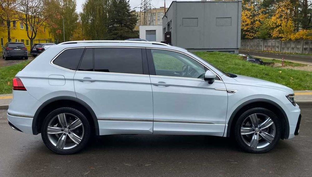 Volkswagen Tiguan 2018 року
