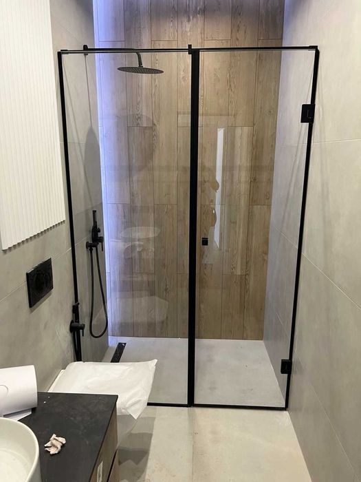 продам душову кабіну в наявності