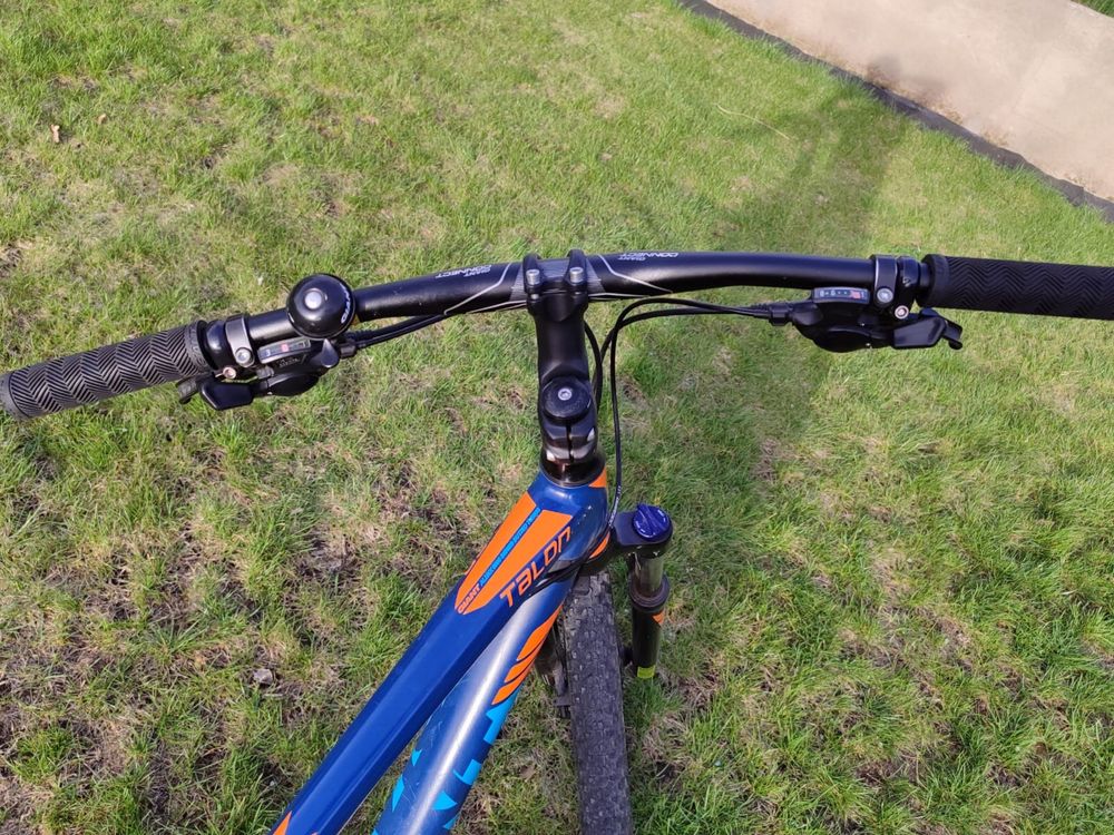 Rower MTB GIANT - Talon 4 plus gratis