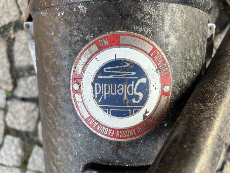 Stary odkurzacz rakieta SPLENDID