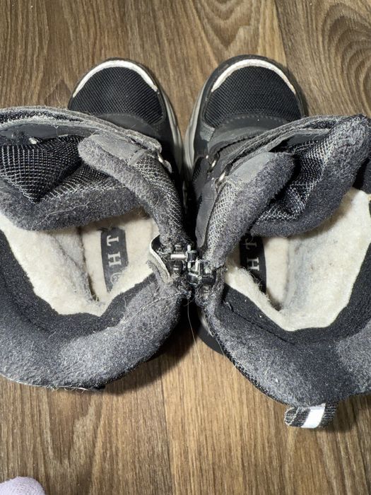 Зимние термоботинки на мальчика