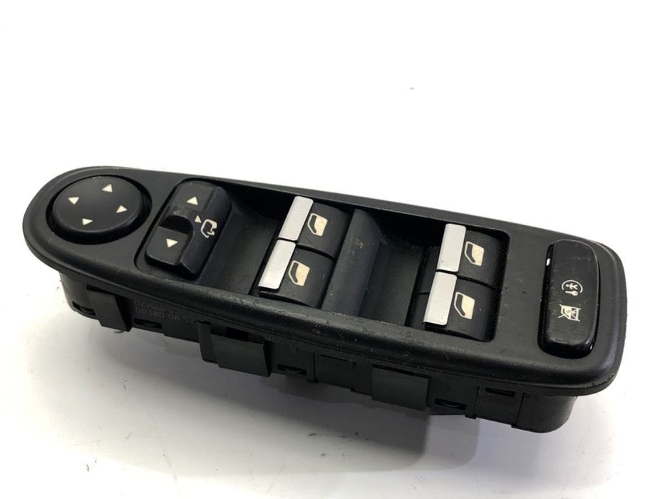 PRZEŁĄCZNIK SZYB  CITROEN C4 GRAND PICASSO I (UA_) 2006 - 2013 1.6 HDi 80 kW [109 KM] olej