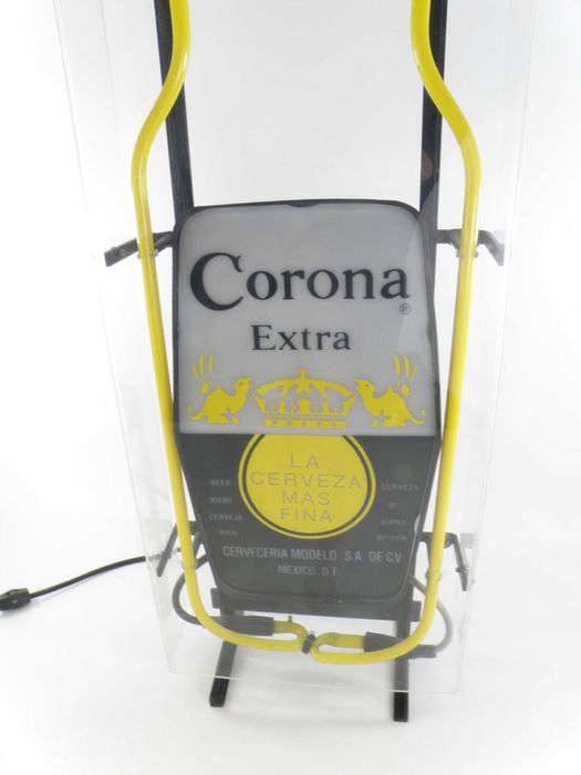 Neon reklama piwa Corona