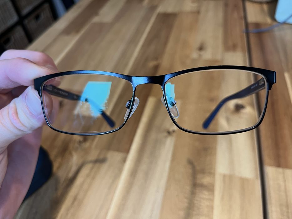 Okulary do czytania Tommy Hilfiger z soczewkami 0,5