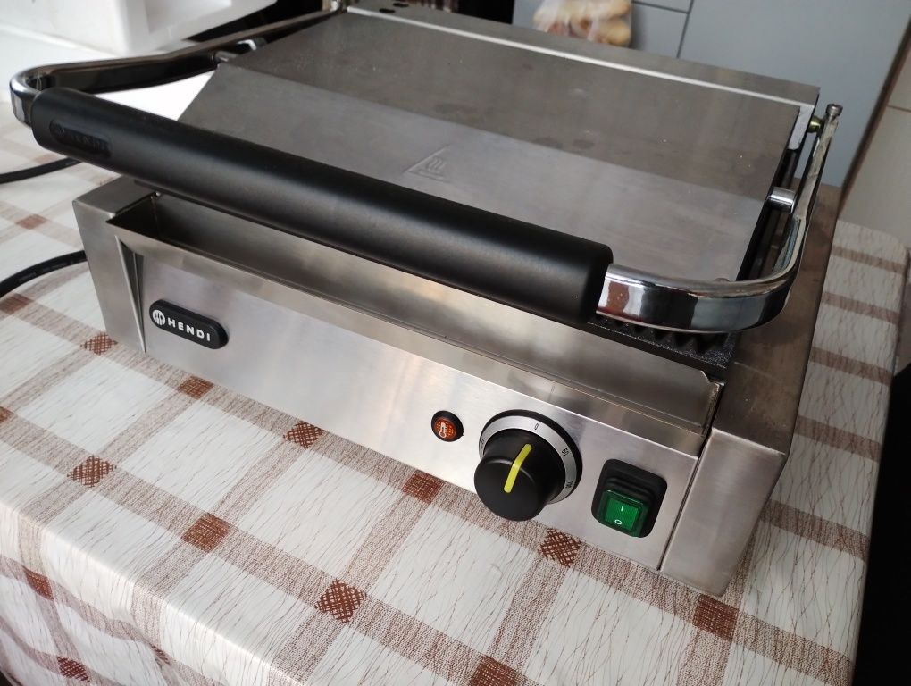 Grill kontaktowy hedni