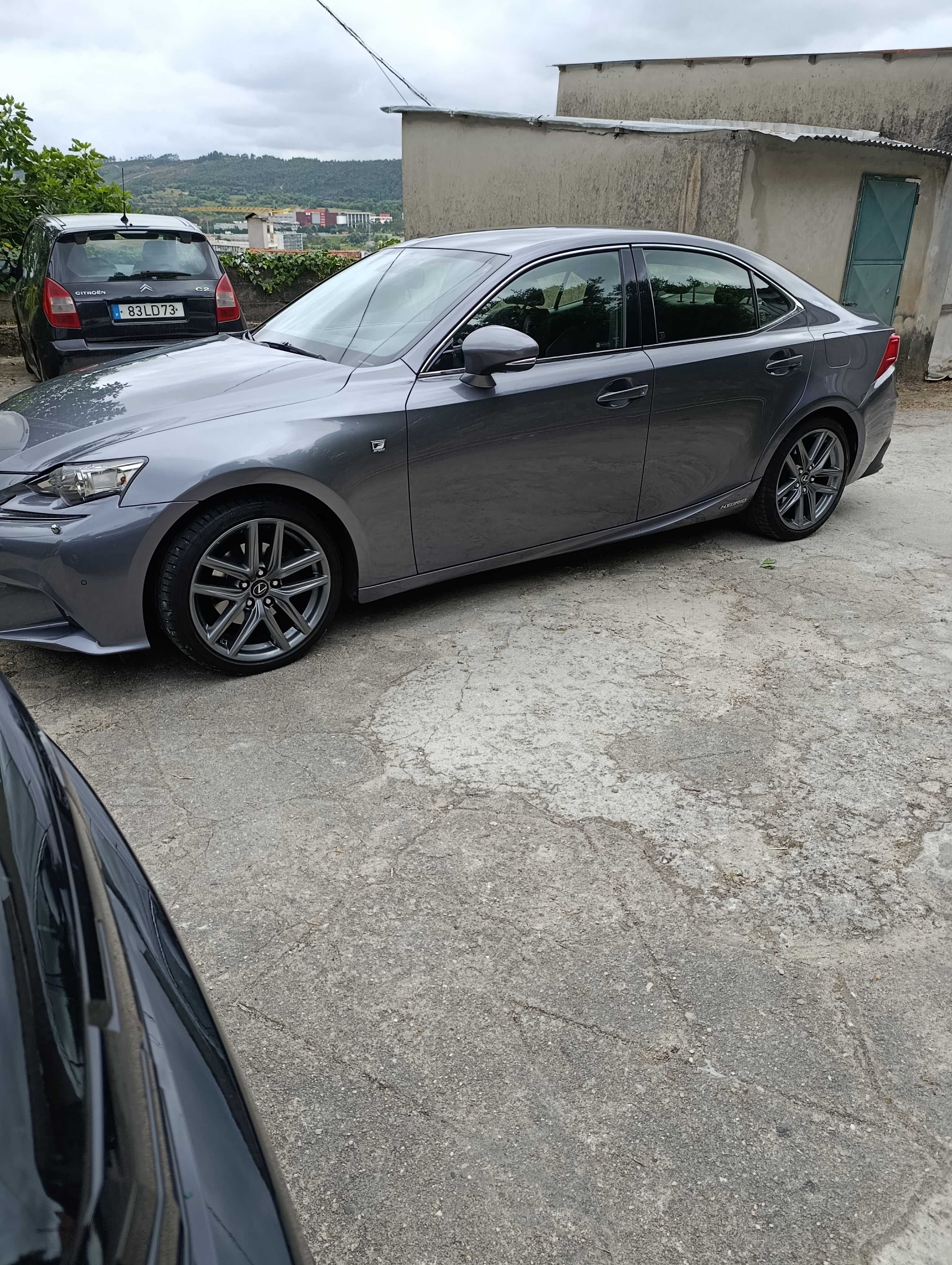 lexus IS300 sport