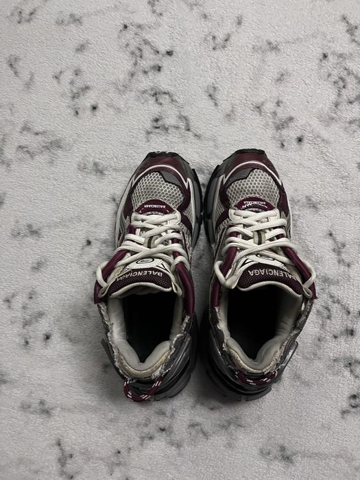 balenciaga runner