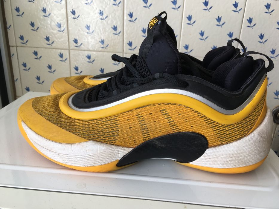 Tenis ADIDAS Originais Tam. 42.5