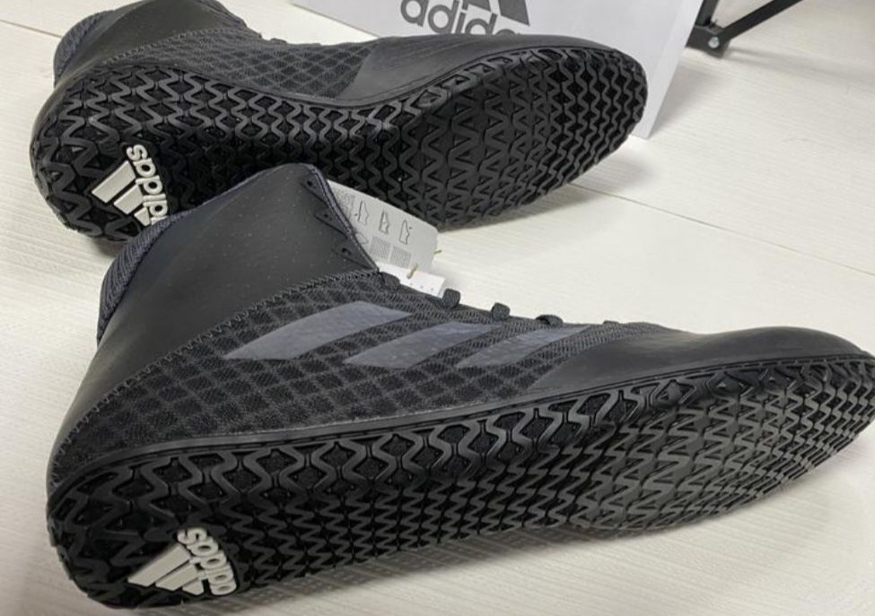 Борцовки Adidas 48 розмір