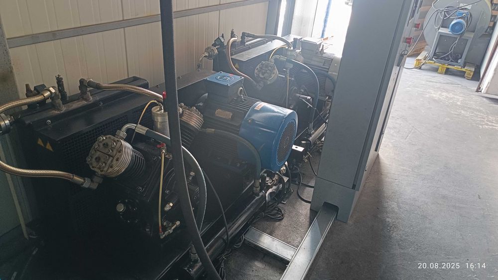 Kompresory  VAN 40 bar 137kW
