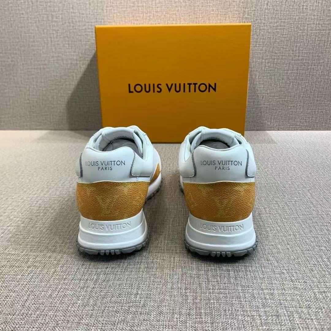 LOUIS VUITTON Run Away Tênis Casual, Tamanho Sob Medida