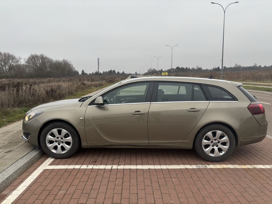 Sprzedam Opla Insignię rok produkcji 2017, 1,6 CDTI.