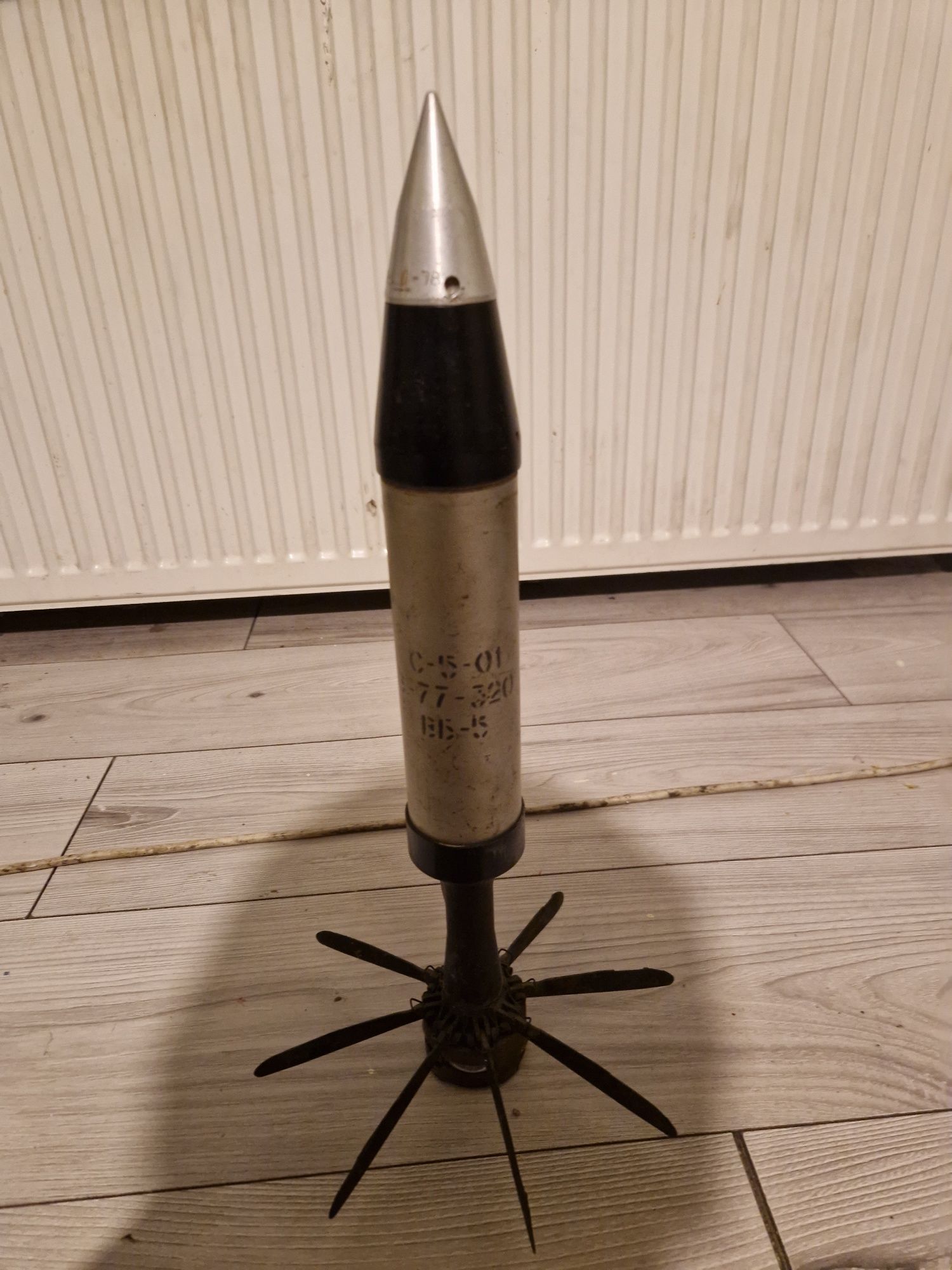 Radziecka rakieta 57mm rakieta S5