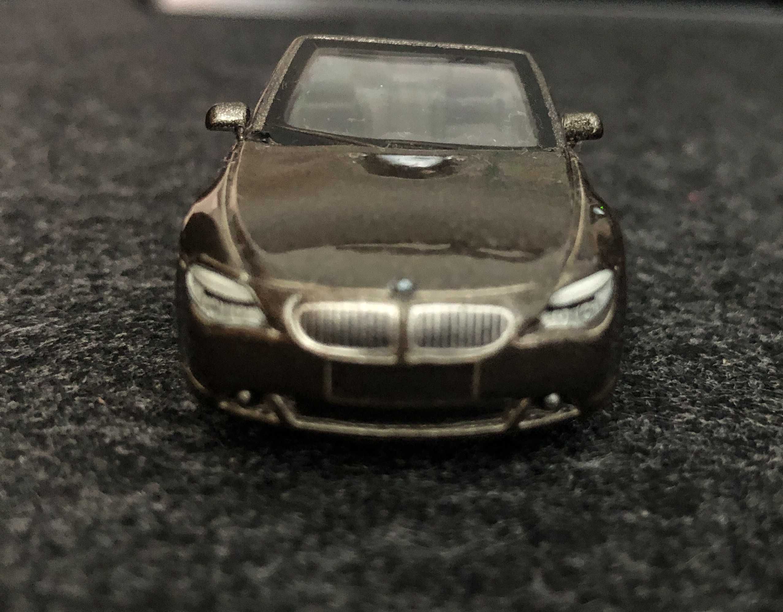 BMW 645 CI 1:64 Burago
