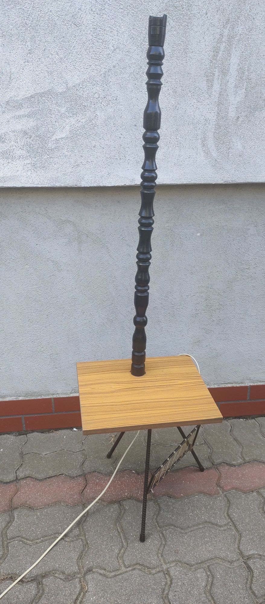 Stolik lampa gazetownik półka PRL vintage loft stare