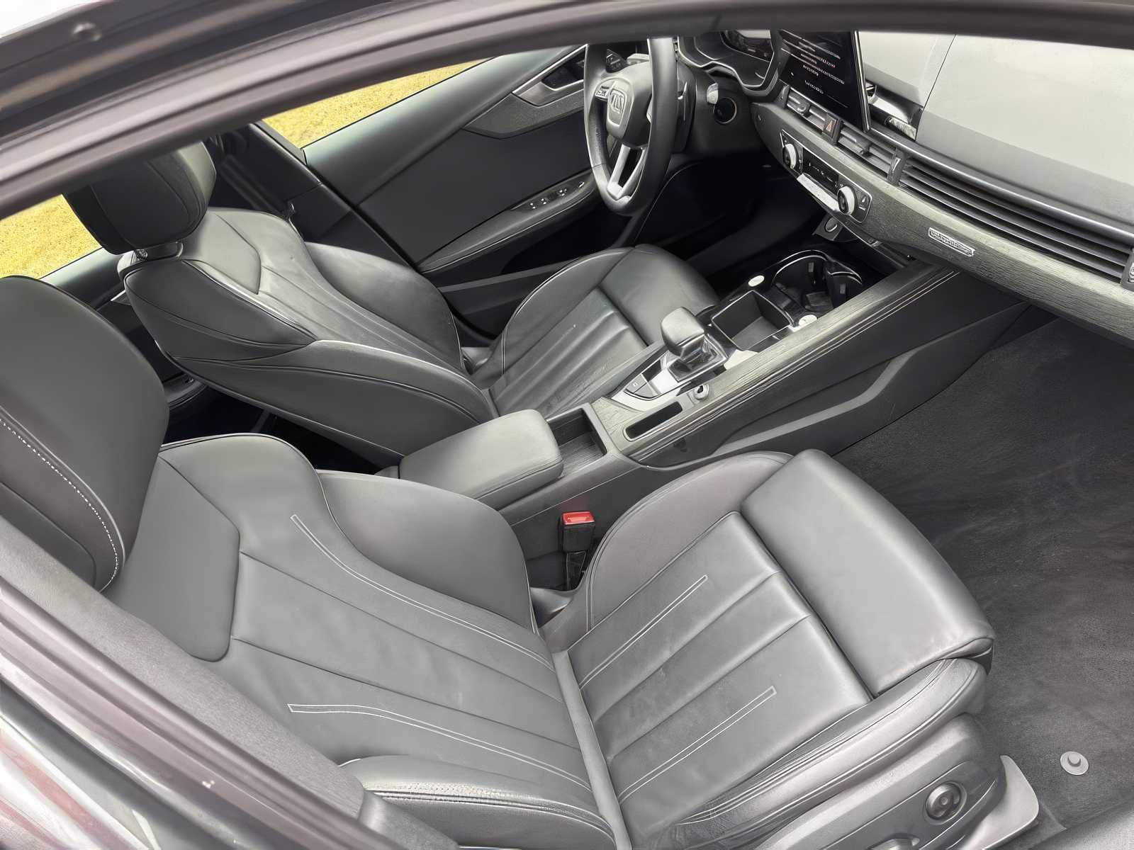2023 Audi A4 quattro S line Premium Plus
