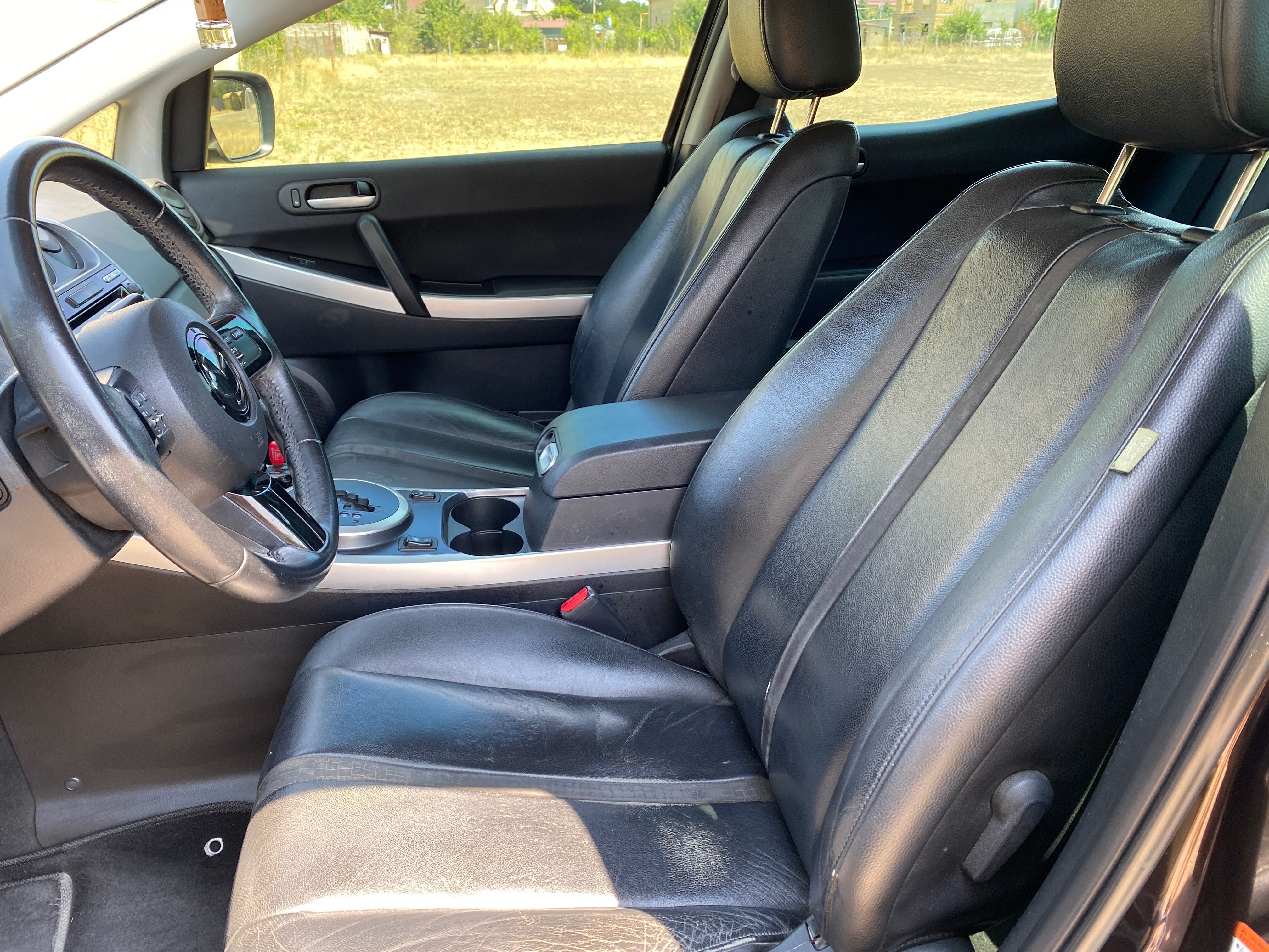 Автомобиль Mazda CX-7