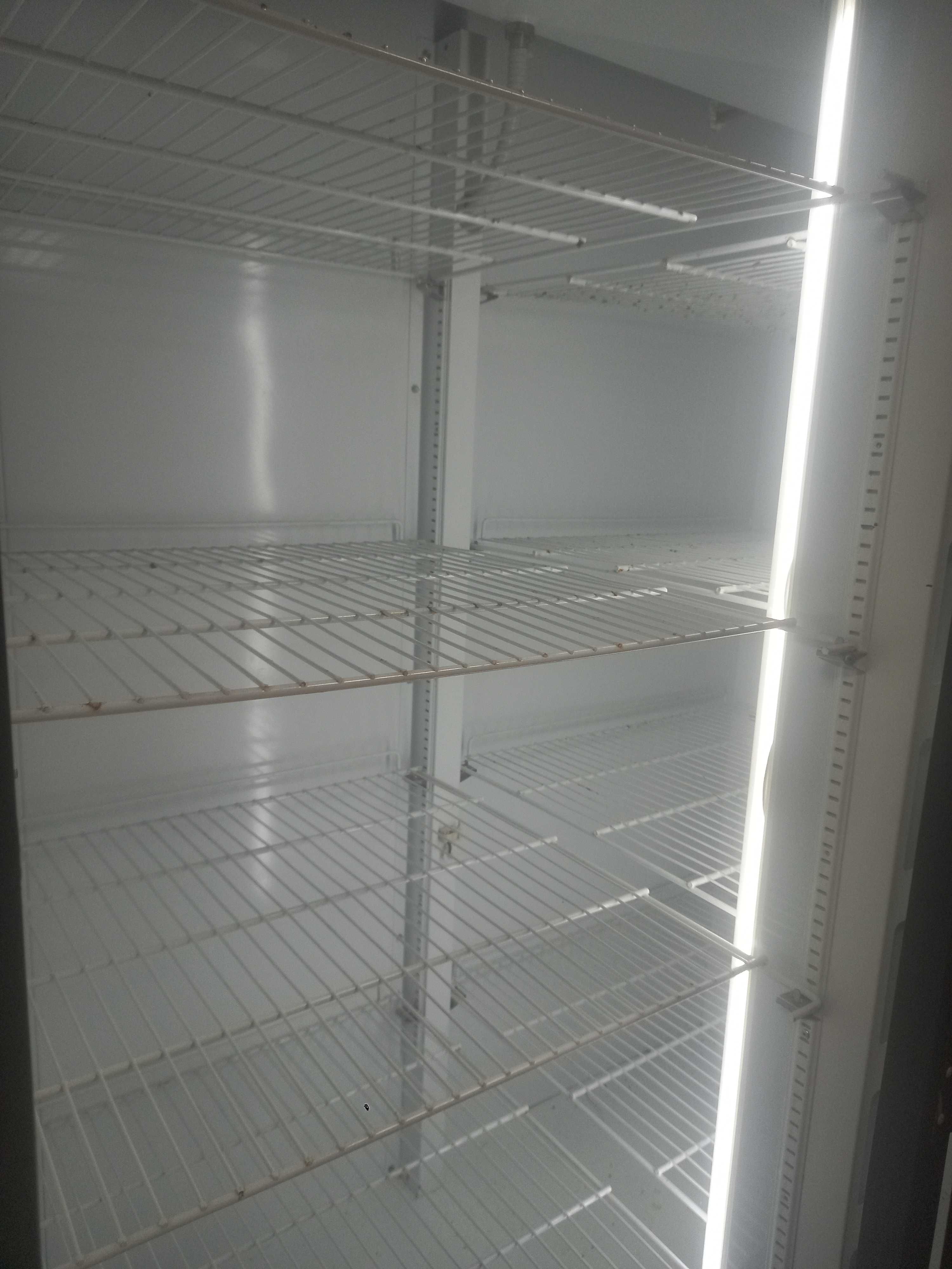 Холодильна шафа велика 1200л "Канзас" Технохолод