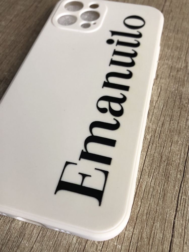 case/etui beżowy z napisem iPhone 12 Pro