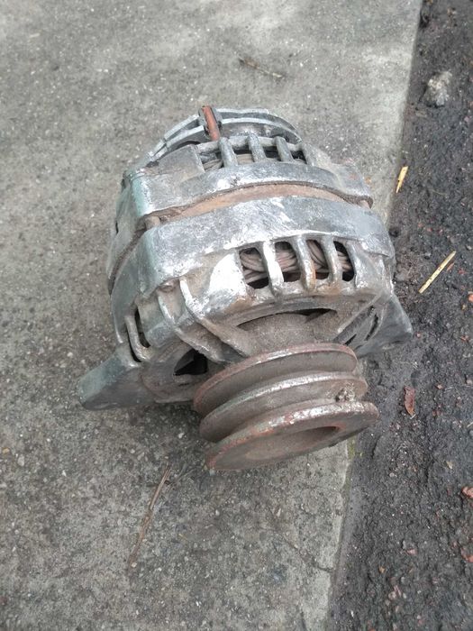 генератор на ремонт чи запчастини