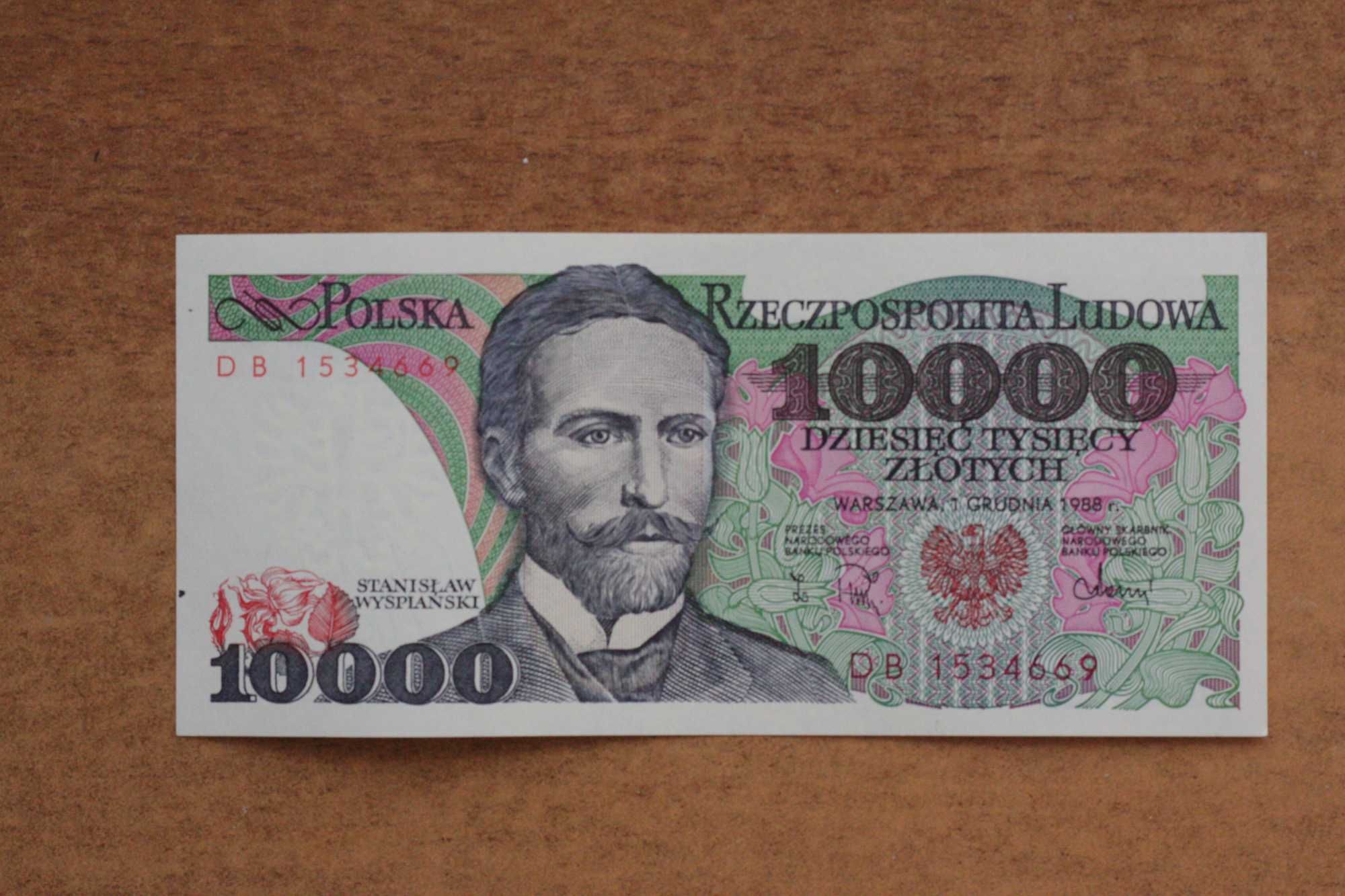 Banknoty 10000 stan bankowy