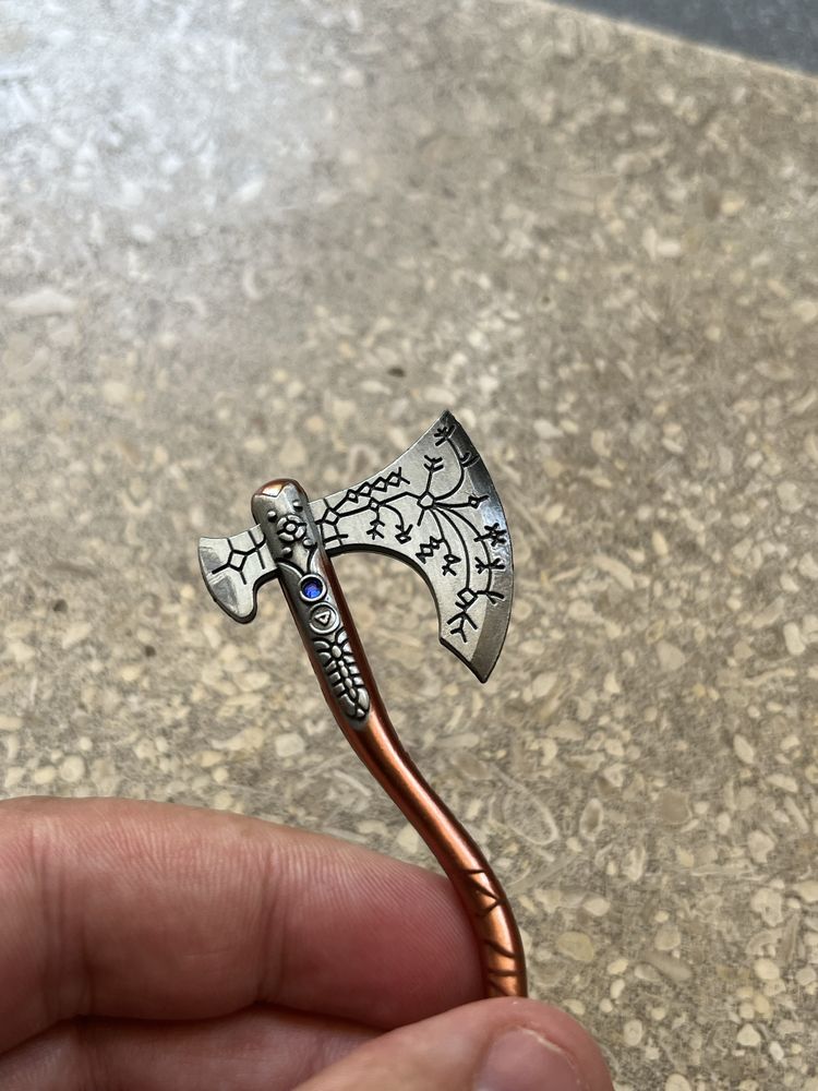 Porta-Chaves Machado Mitológico (Estilo God of War) - Novo, Selado