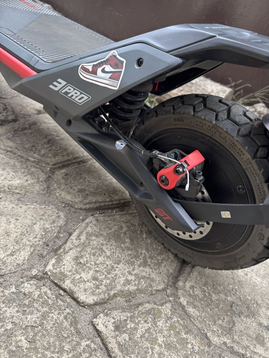 Электросамокат Segway zt3pro