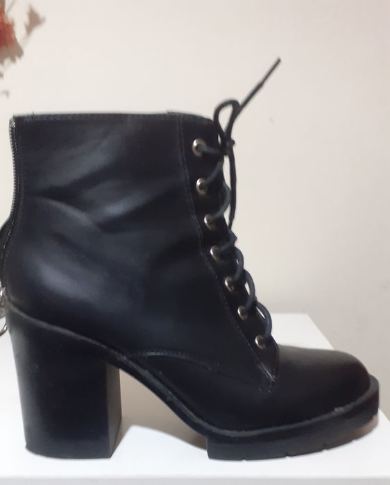 Botas salto alto da Pull & Bear