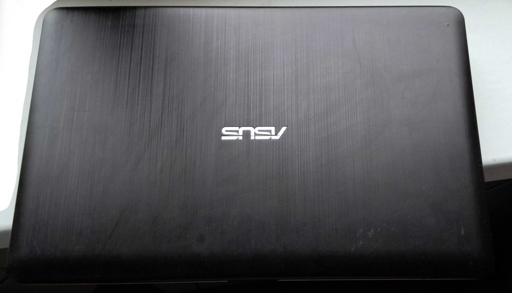 Ноутбук ASUS VivoBook Max X541SC екран Full HD 1920×1080