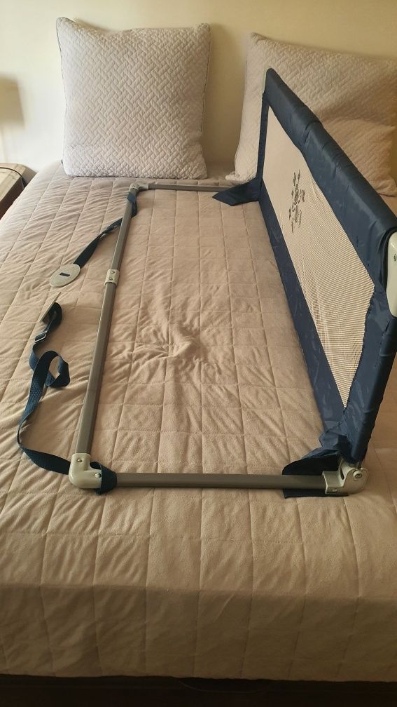 Barreira para cama lateral para crianças