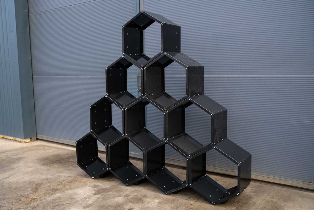 Дровниця-Соти для зберігання дров