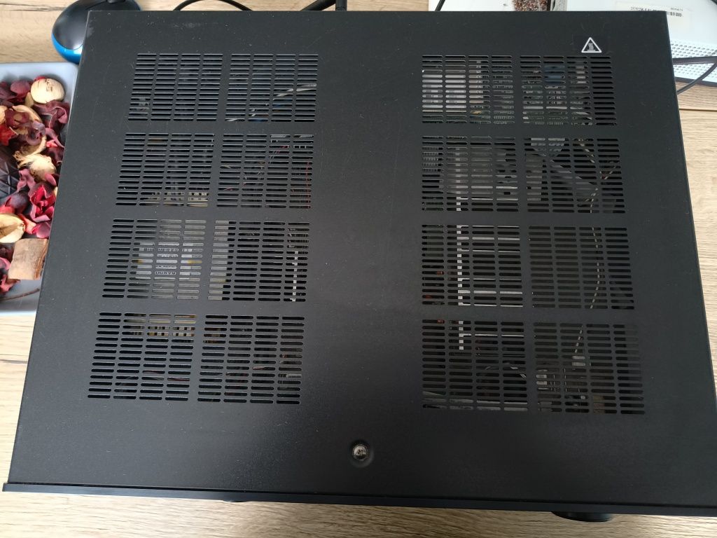 Yamaha rn602 wzmacniacz stereo bt wifi Spotify