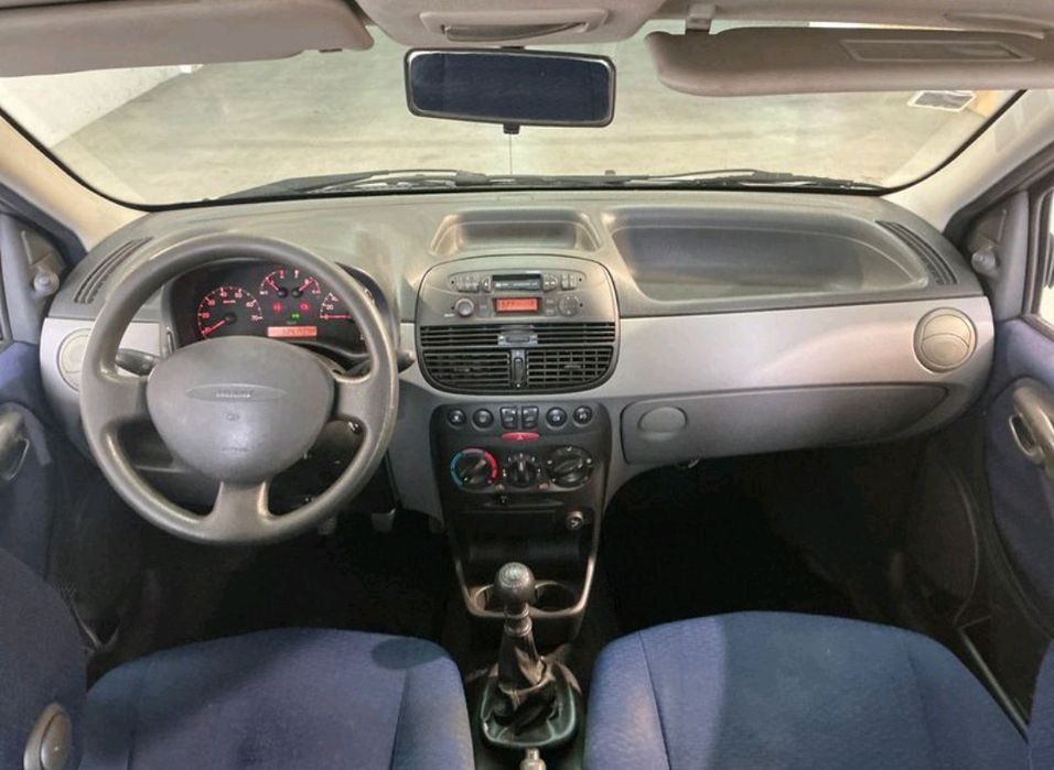 Fiat Punto ELX 2001
