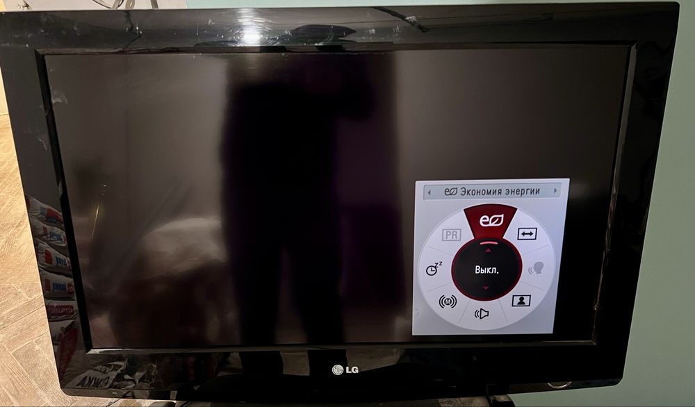 Телевізор LG 32LF2510