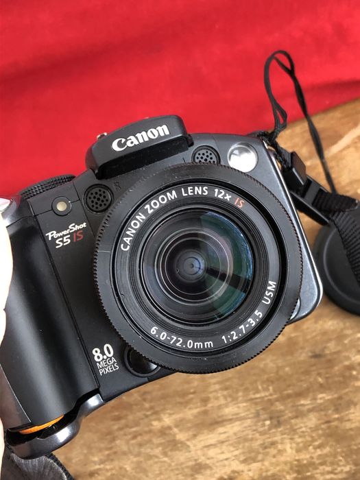 Canon PowerShot S5 IS