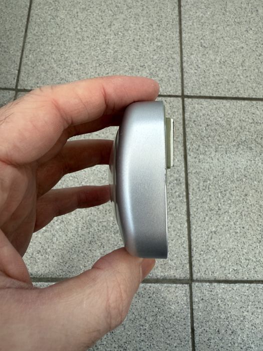 Лампочка на стіну