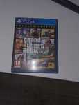 GTA V na ps4 z premium edition.