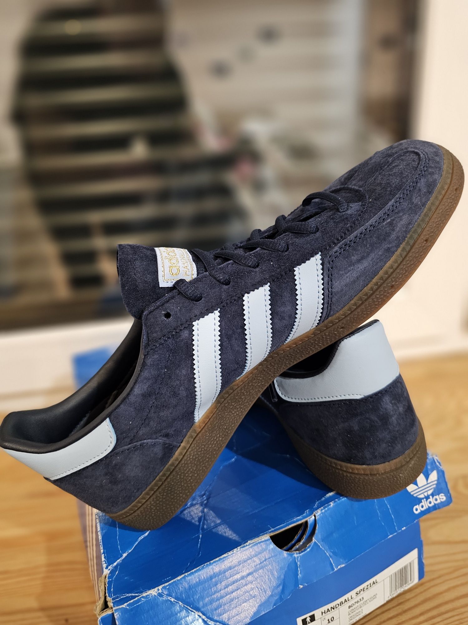 Buty nowe Adidas handball spezial Eu 44 ⅔ wkładka 28,5cm